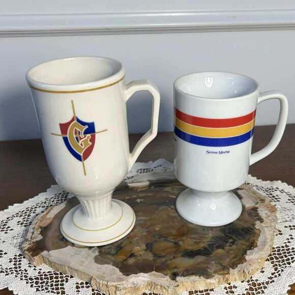 Vintage footed pedestal coffee mugs - Picture 1 of 10